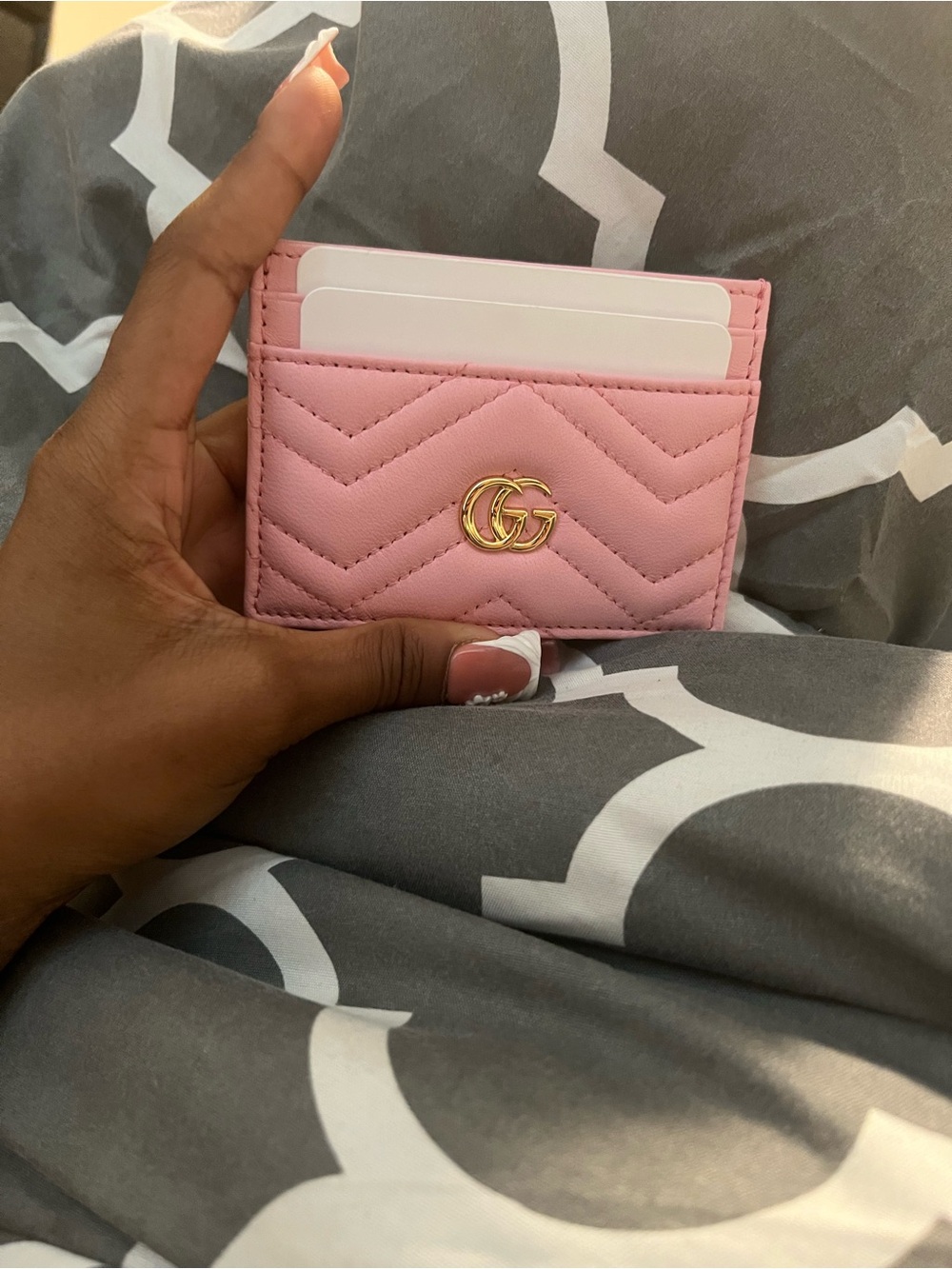 Gucci Pink Quilted Leather GG Card Case with Gold Hardware - Picture 2 of 3
